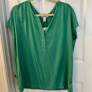Nine West Green Top Sz L NWT